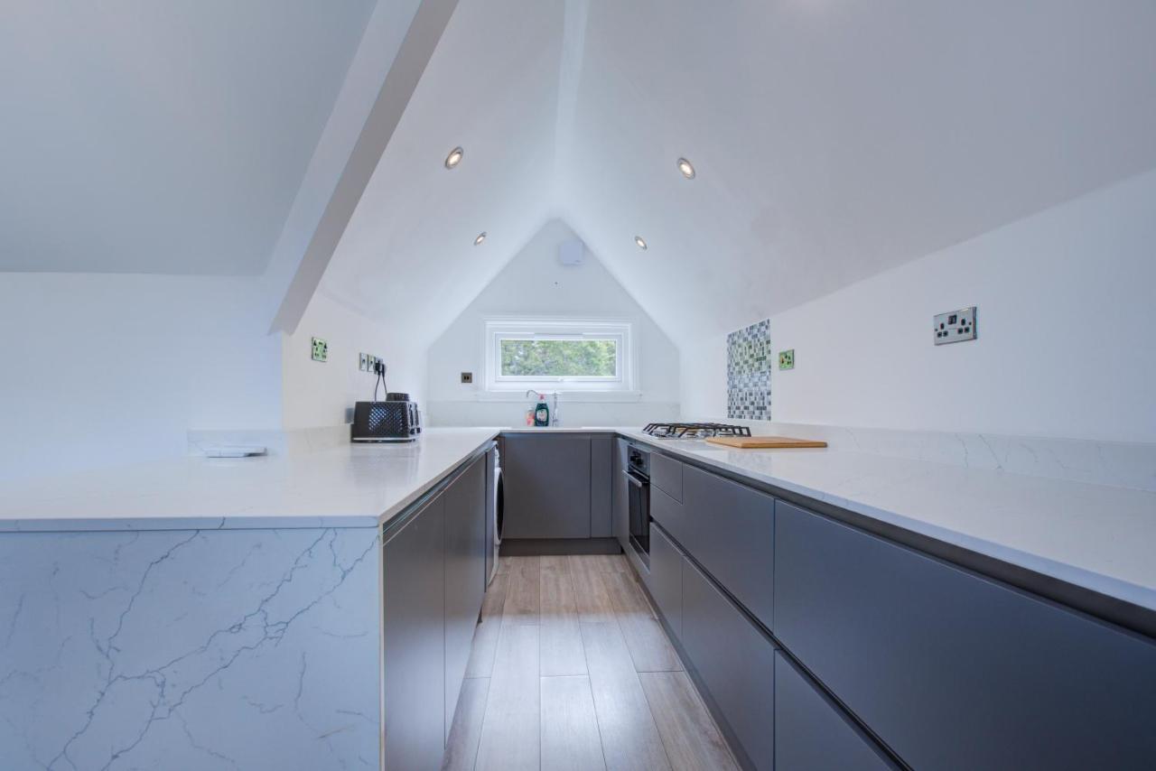Luxury 3 Bedroom Apartment Close To Beach, Bournemouth & Meyrick Park ภายนอก รูปภาพ