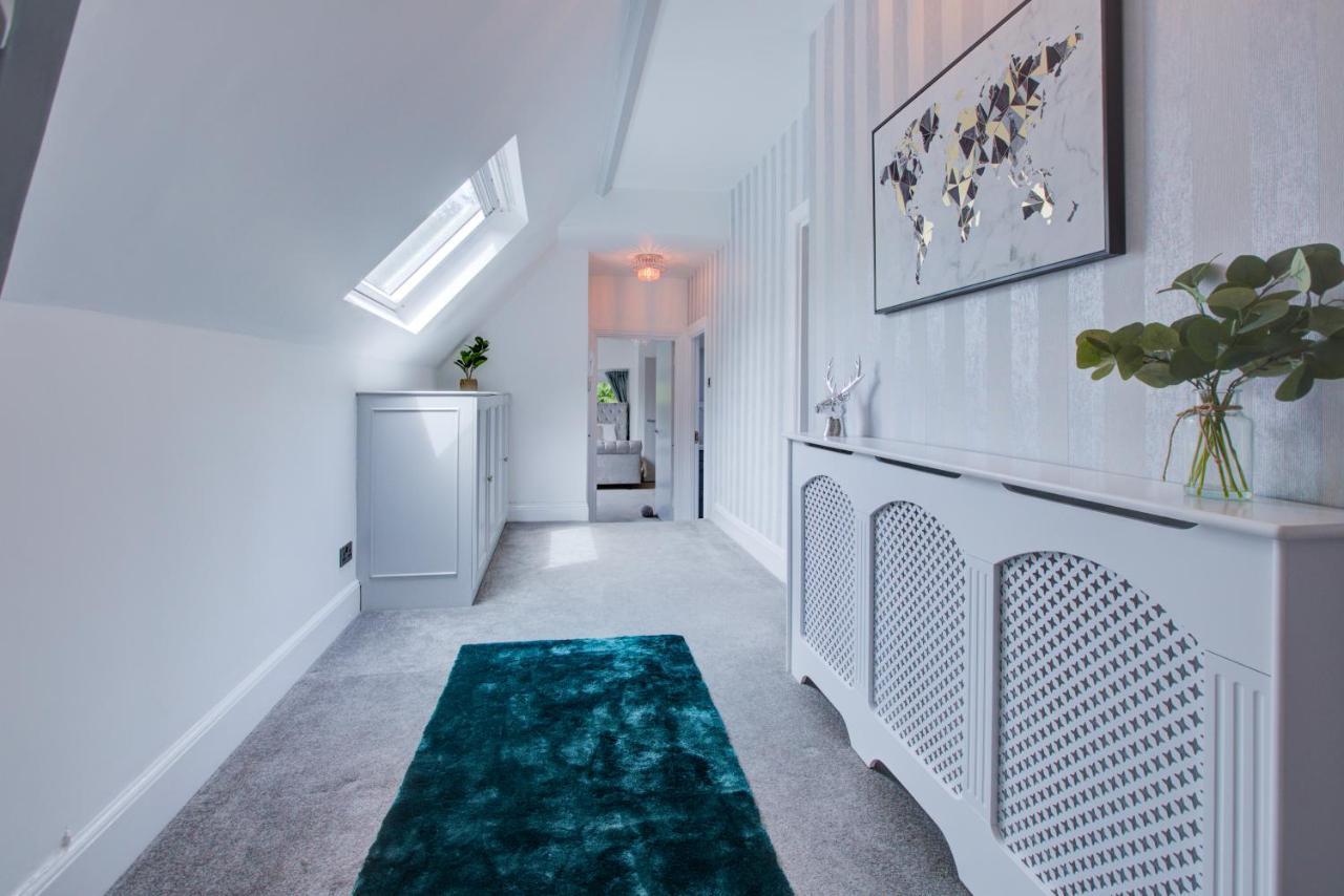 Luxury 3 Bedroom Apartment Close To Beach, Bournemouth & Meyrick Park ภายนอก รูปภาพ