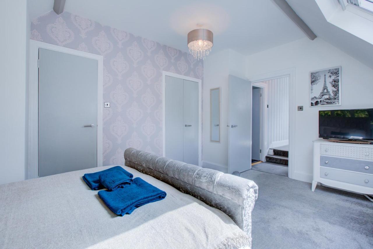 Luxury 3 Bedroom Apartment Close To Beach, Bournemouth & Meyrick Park ภายนอก รูปภาพ