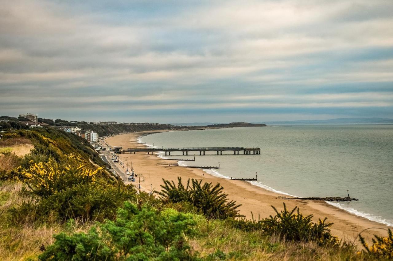 Luxury 3 Bedroom Apartment Close To Beach, Bournemouth & Meyrick Park ภายนอก รูปภาพ
